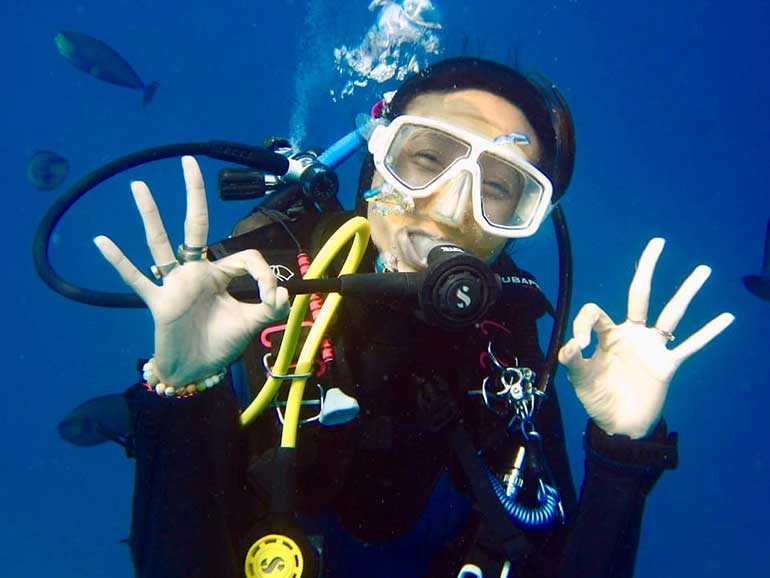 scuba diver nusa penida